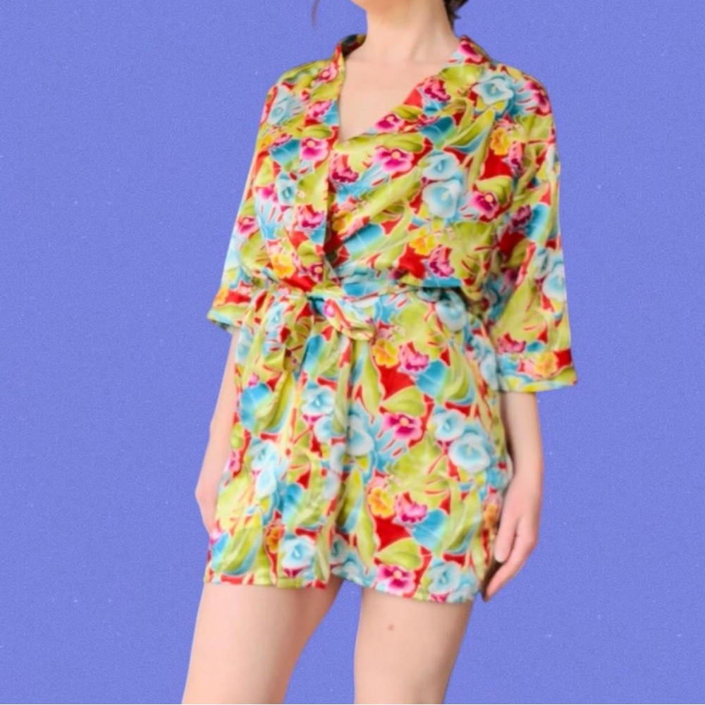 90’s Floral Satin Kimono Wrap in Lime Green